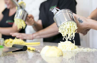 Make Traditional Pasta in Sorrento